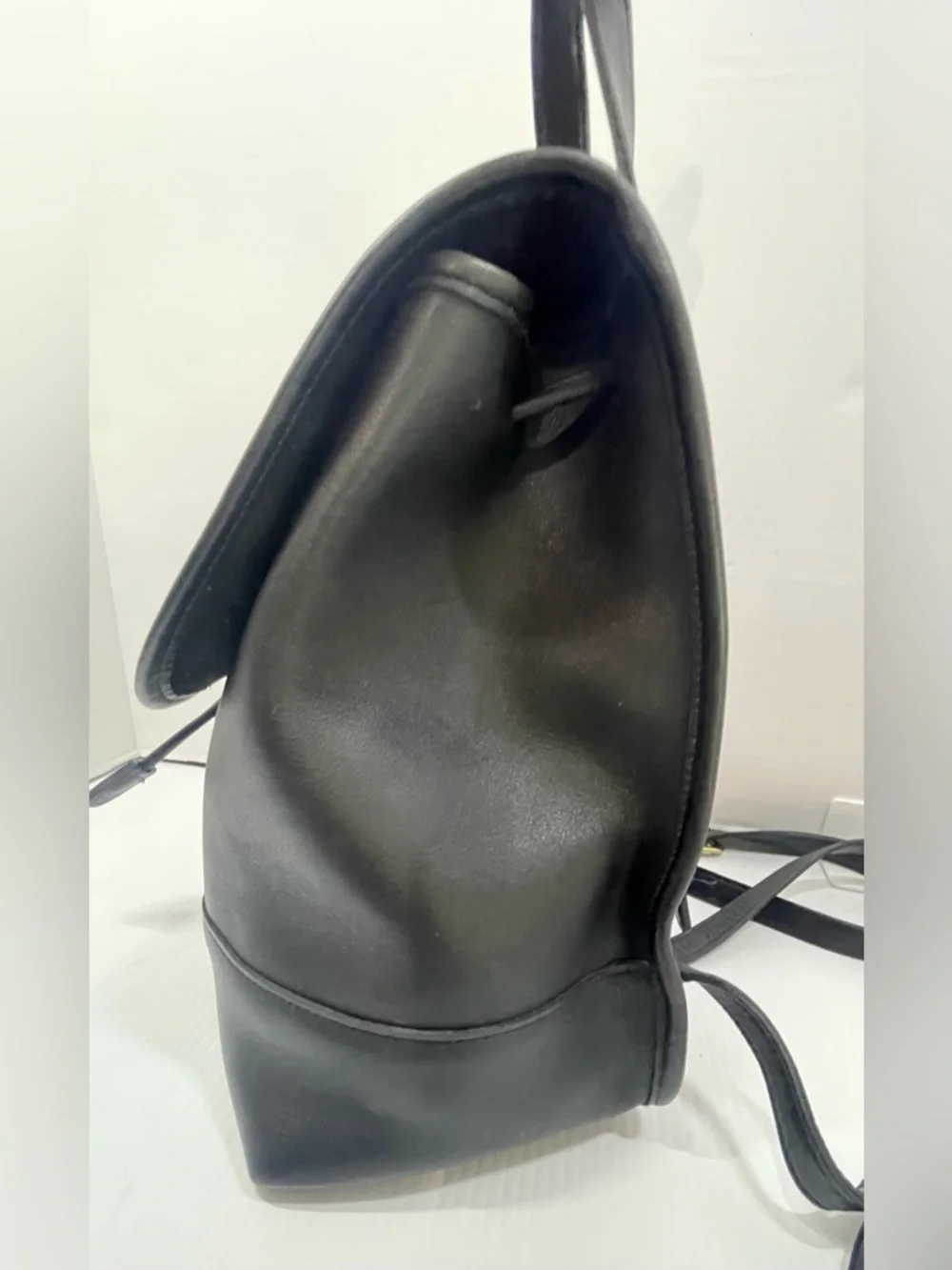 Vintage Coach Daypack #9791 Black Leather Backpack Made in USA Classic Turnlock - Picture 6 of 15